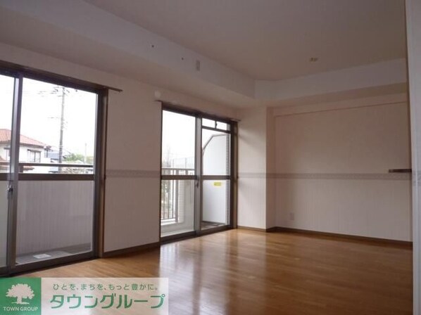 オクトス市ヶ尾の物件内観写真